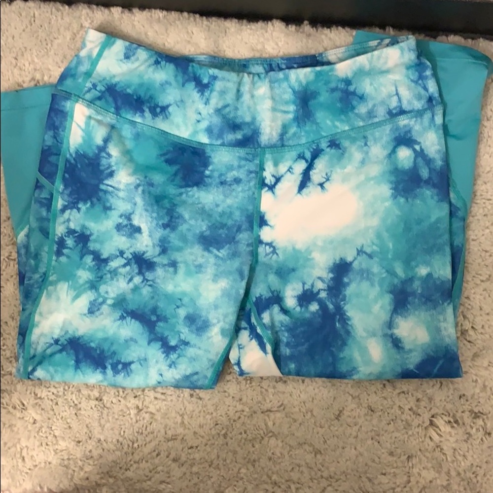 Blue watercolor workout leggings